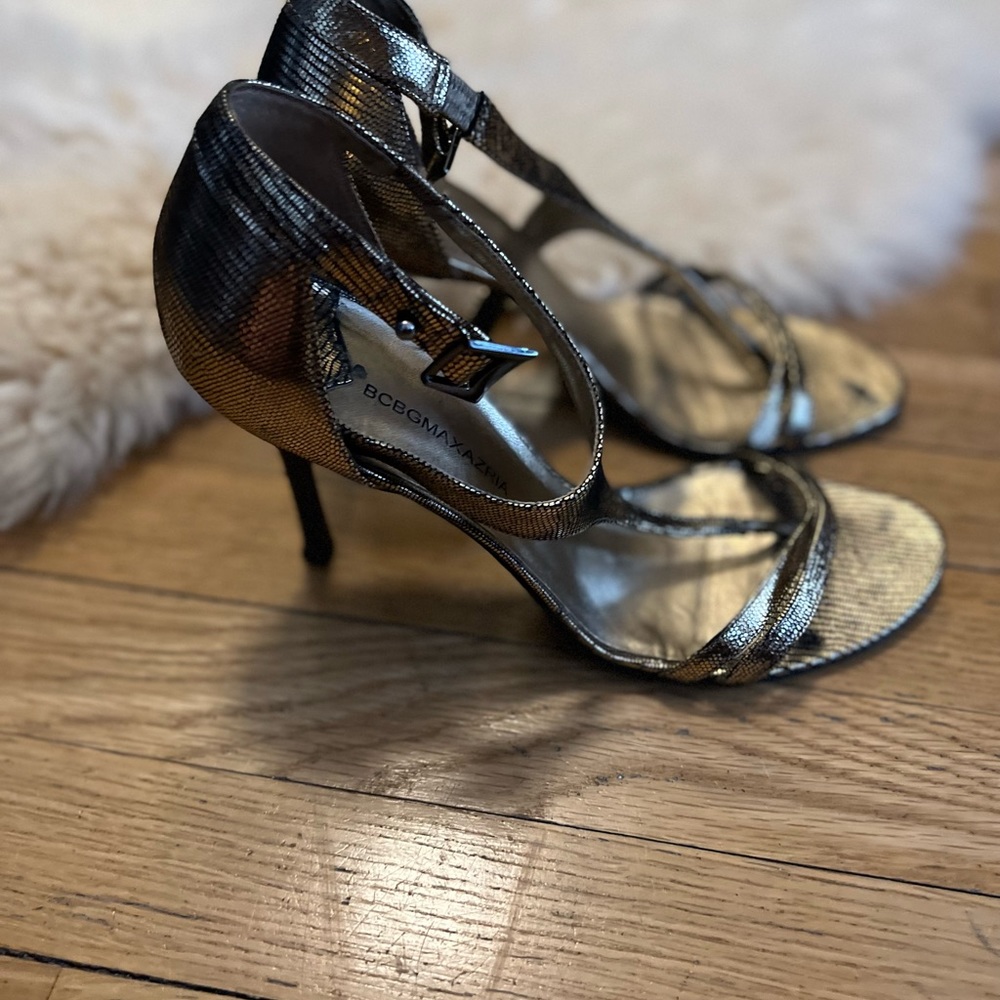 BCBG MaxAzria sandals